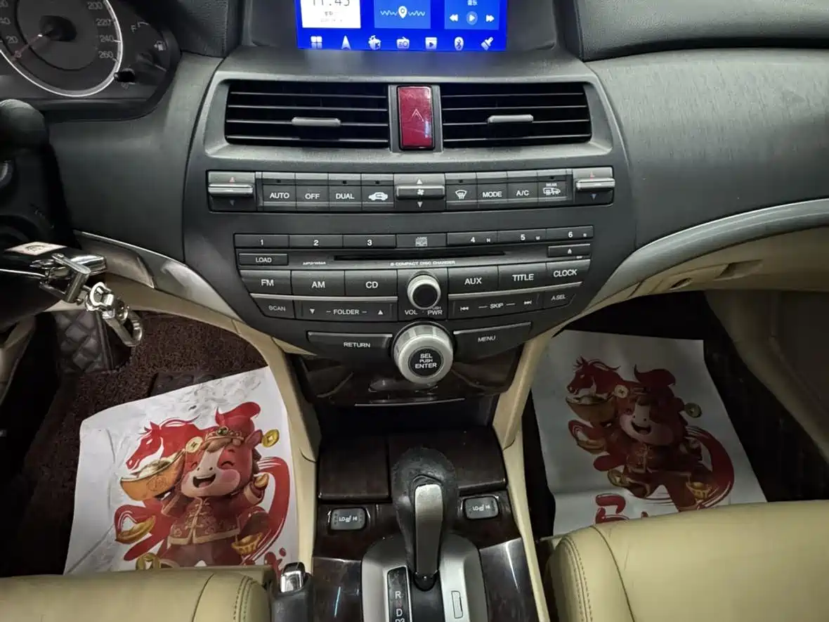 صورة 12 - Honda Accord