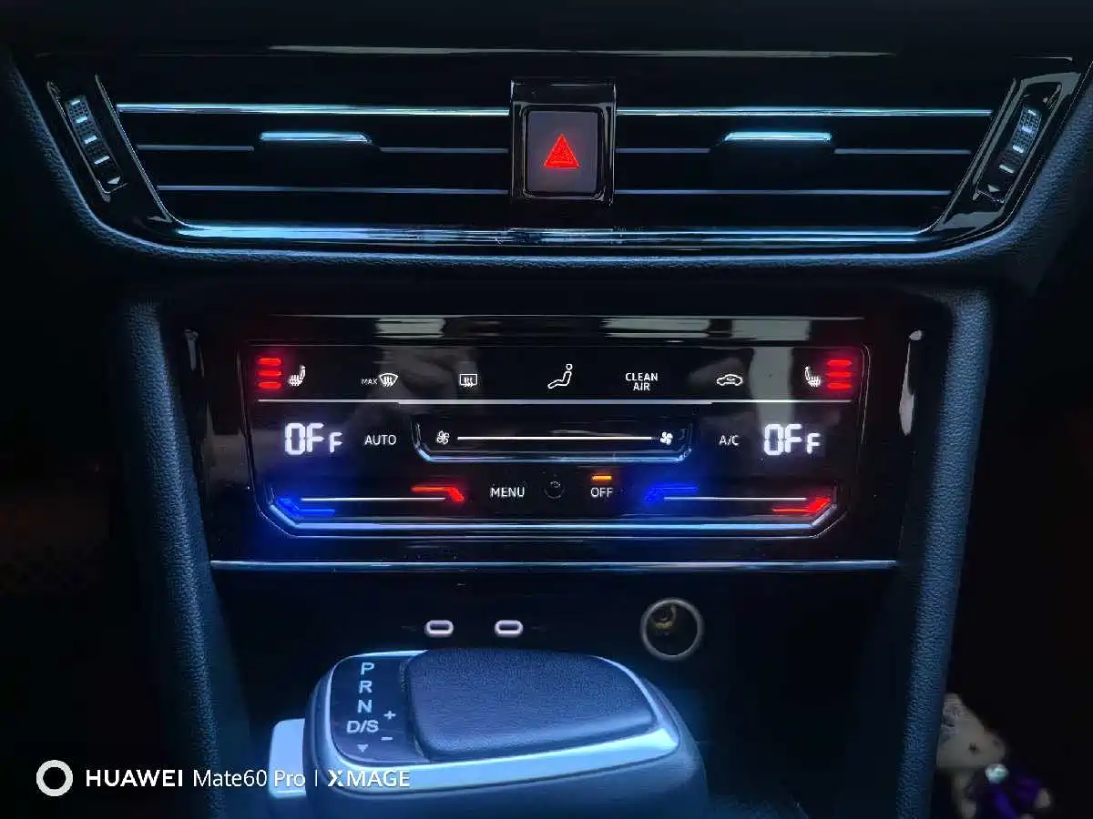 Volkswagen Tharu 2021 330TSI 4WD Luxury Plus фото 17