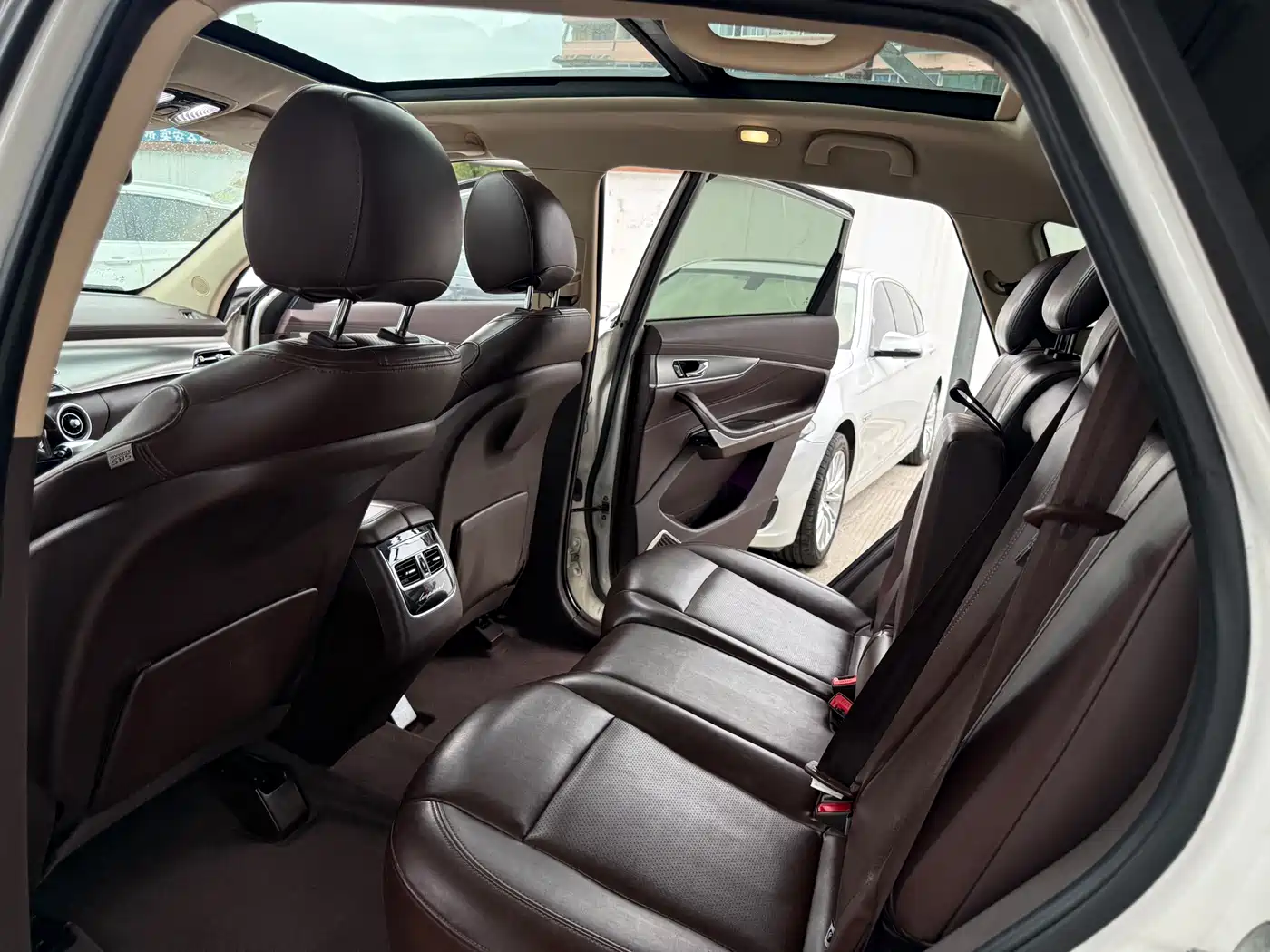 Leopaard Mattu 2018 2018 1.6T GDI DCT Premium Edition