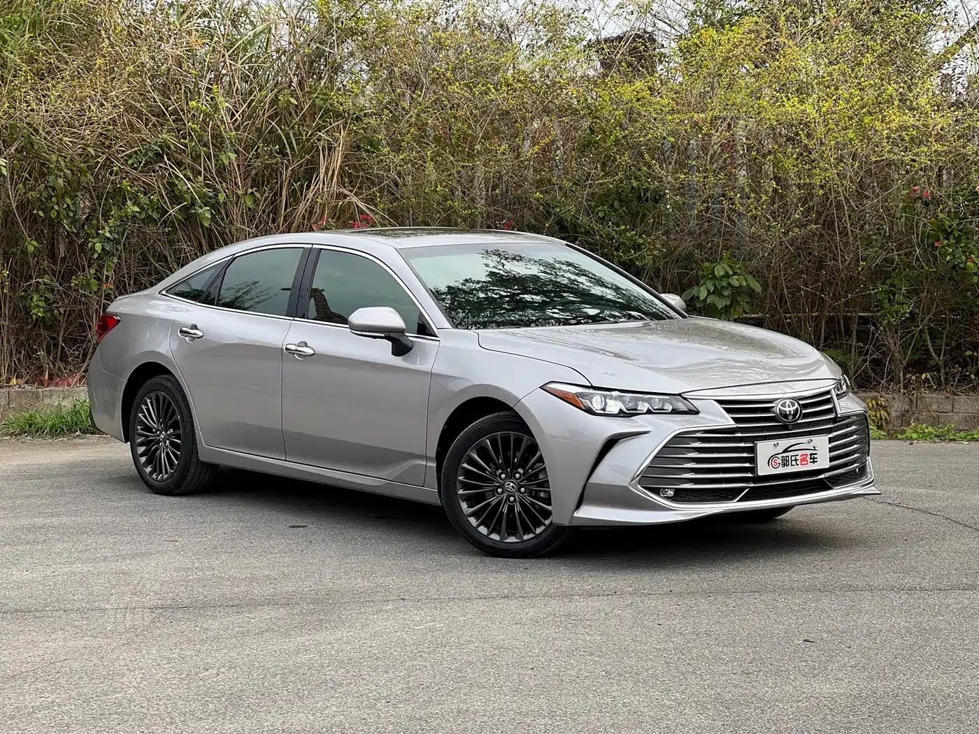 Toyota Avalon 2019 2.5L Touring Premium (China V) фото 3