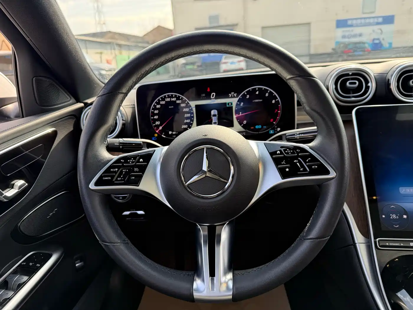 Mercedes-Benz C-Class 2022 C 260 L фото 6