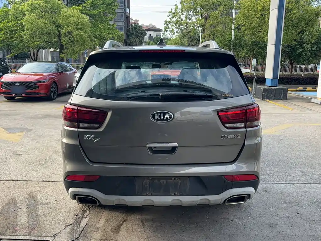 Kia KX7 2017 2017 2.0L Auto 2WD GLS 5-Seater