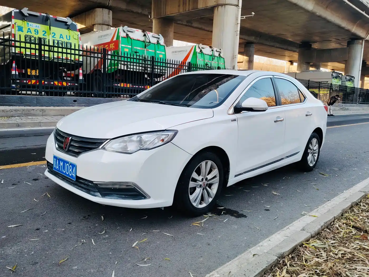 Roewe 360 2017 2015 1.5L Automatic Luxury