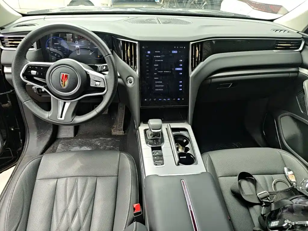 Hongqi HS7 PHEV 2024 2024 2.0T PHEV 4WD Flagship Edition 6-seater