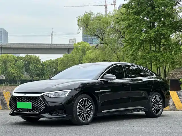 BYD HAN 2024