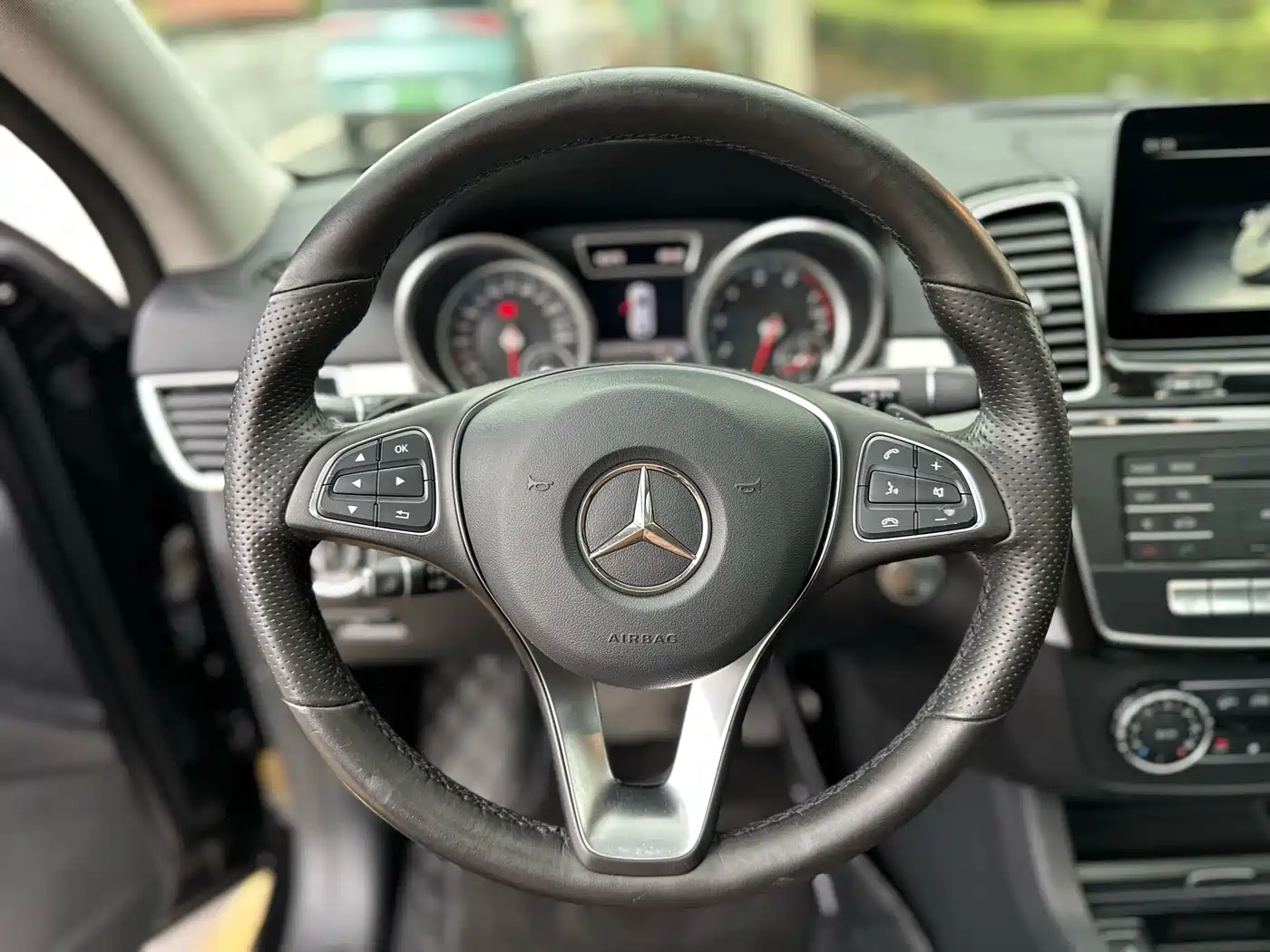 Mercedes-Benz GLE Coupe 2018 GLE 320 4MATIC Coupe SUV фото 14