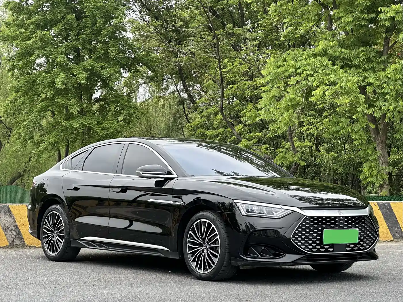 BYD HAN