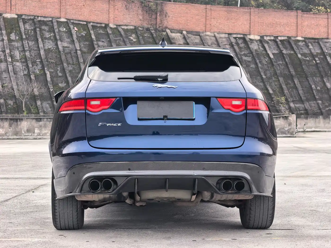 Jaguar F-PACE 2018 2018 2.0T 4WD Urban Premium Edition