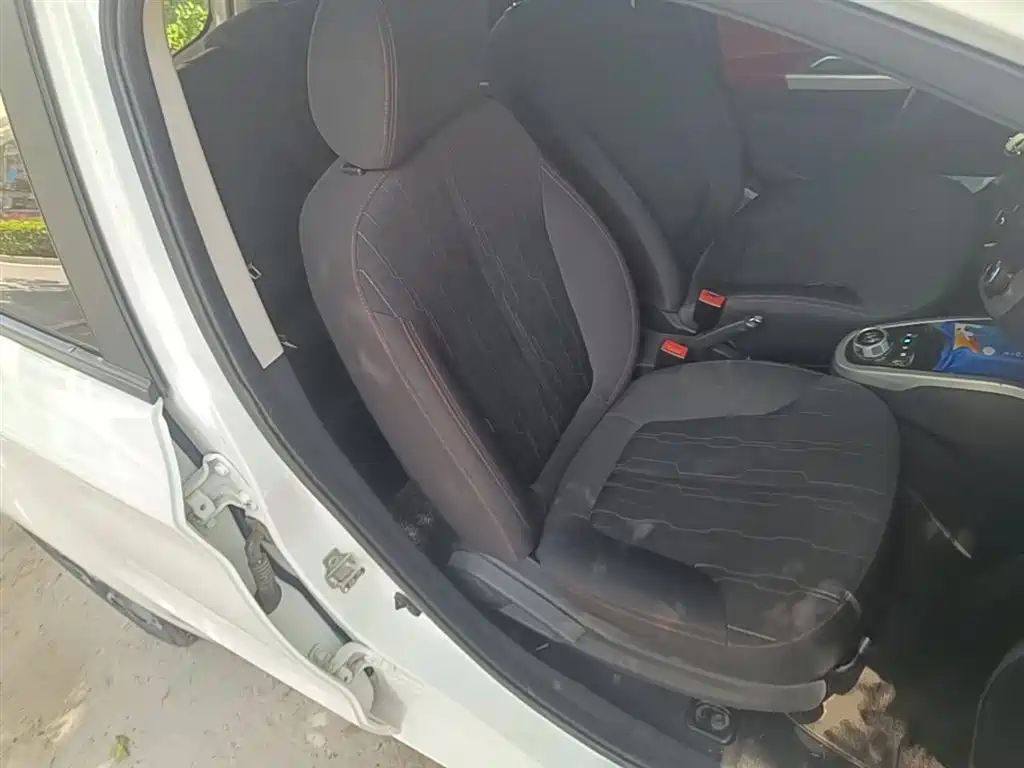 Changan Benben 2017 2015 1.4L IMT Luxury (China V)