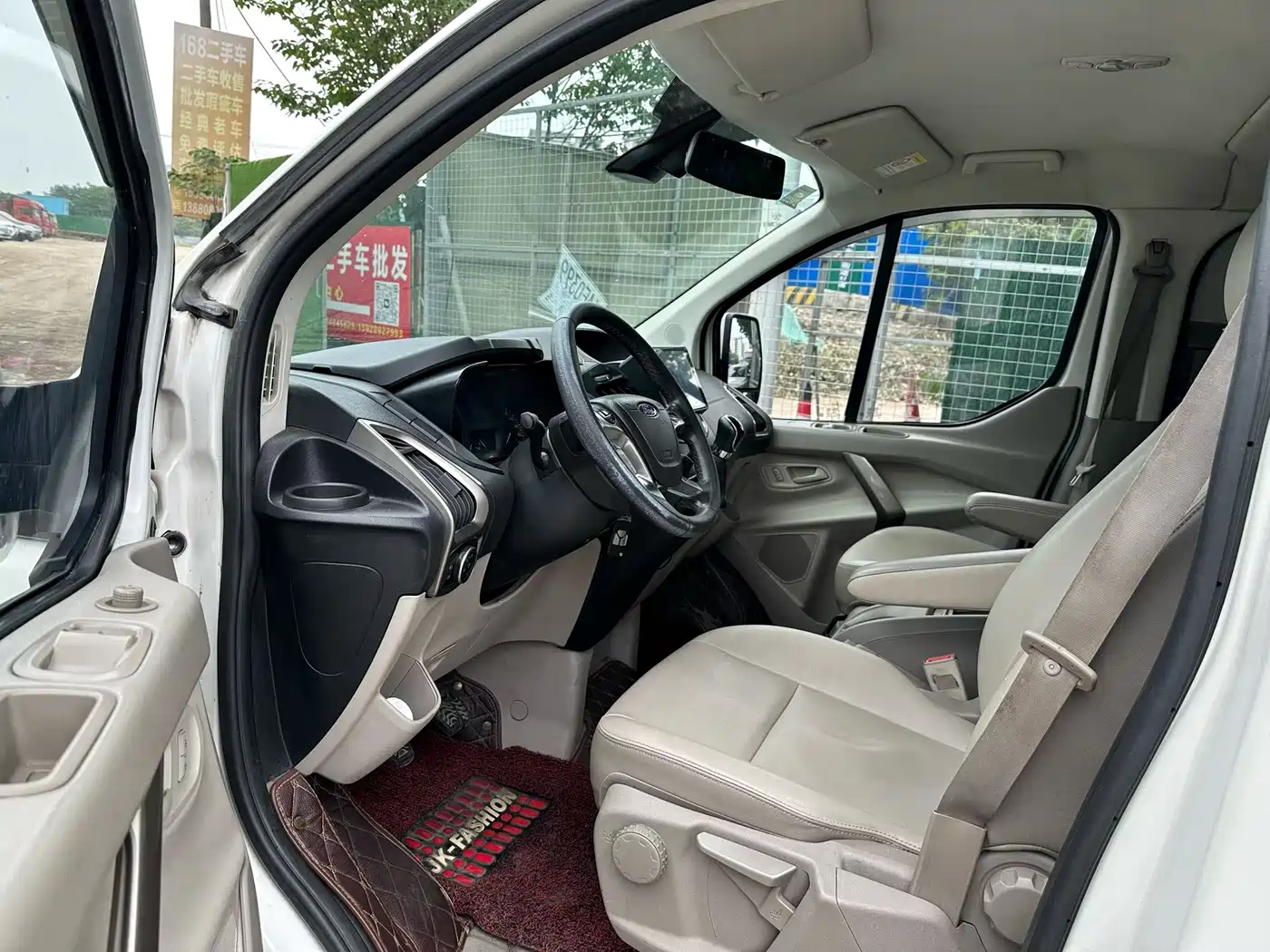 Ford Tourneo 2016 2.0T Manual Elite Edition фото 8