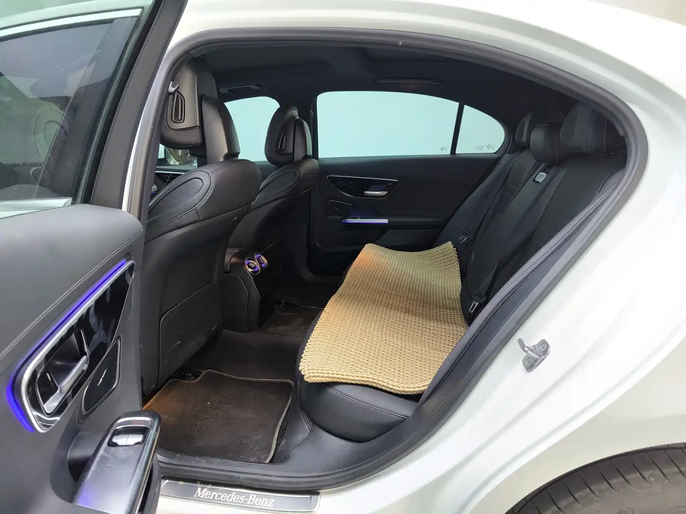 Mercedes-Benz C-Class 2024 C 260 L Sport фото 6