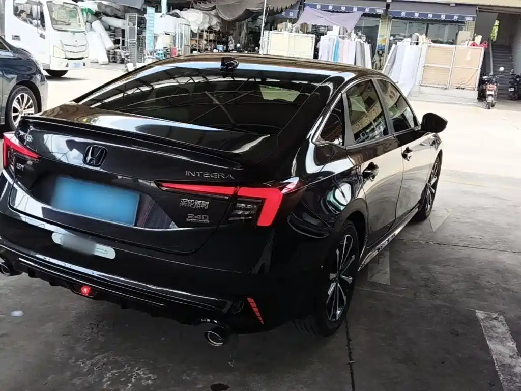 Honda Integra 2024 2023 240TURBO CVT Luxury Edition