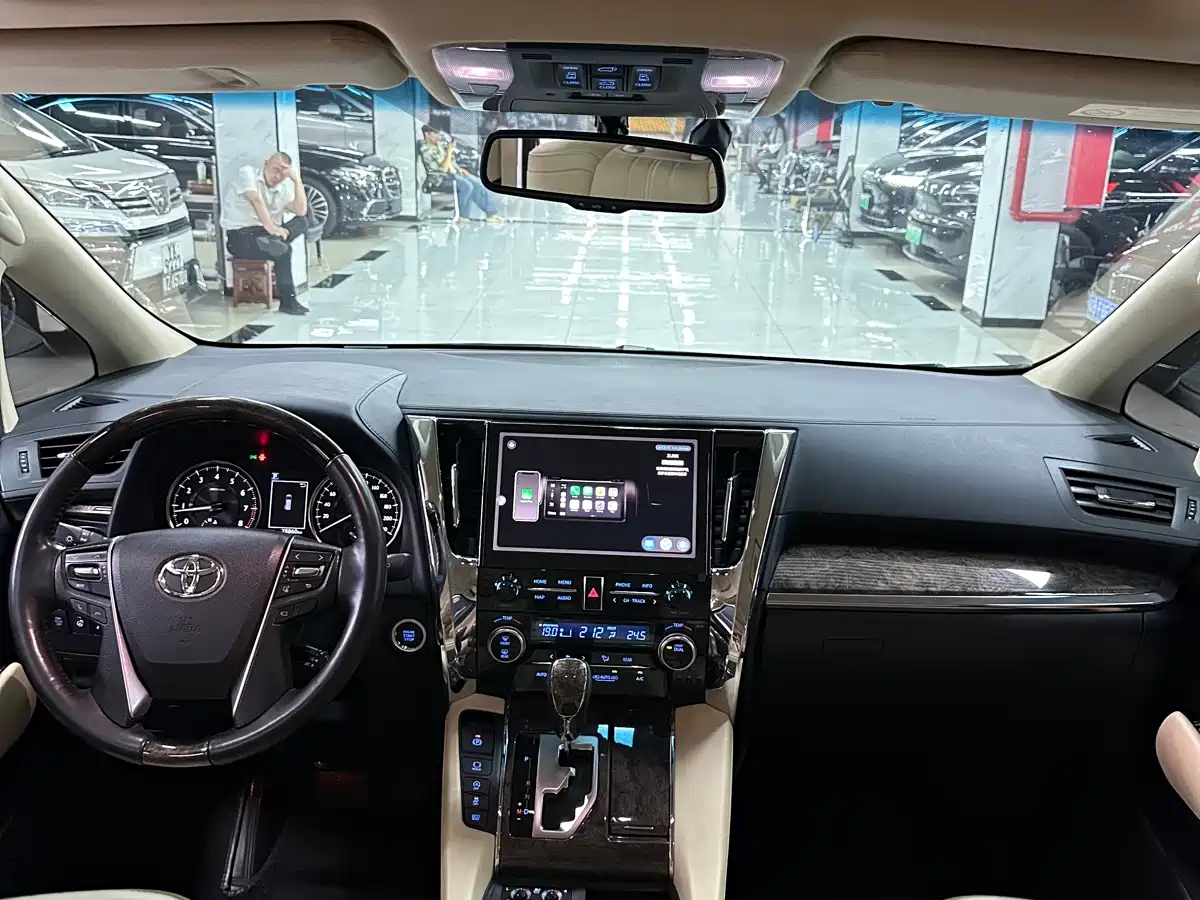 Toyota Alphard 2018 Facelift 3.5L Premium Edition фото 12
