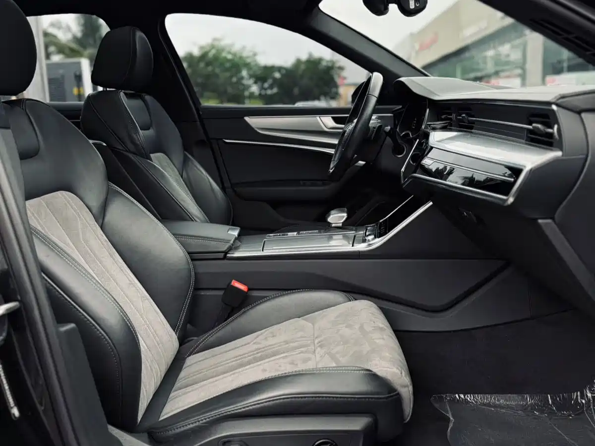 Audi A6L 2024 45 TFSI Premium Dynamic фото 5
