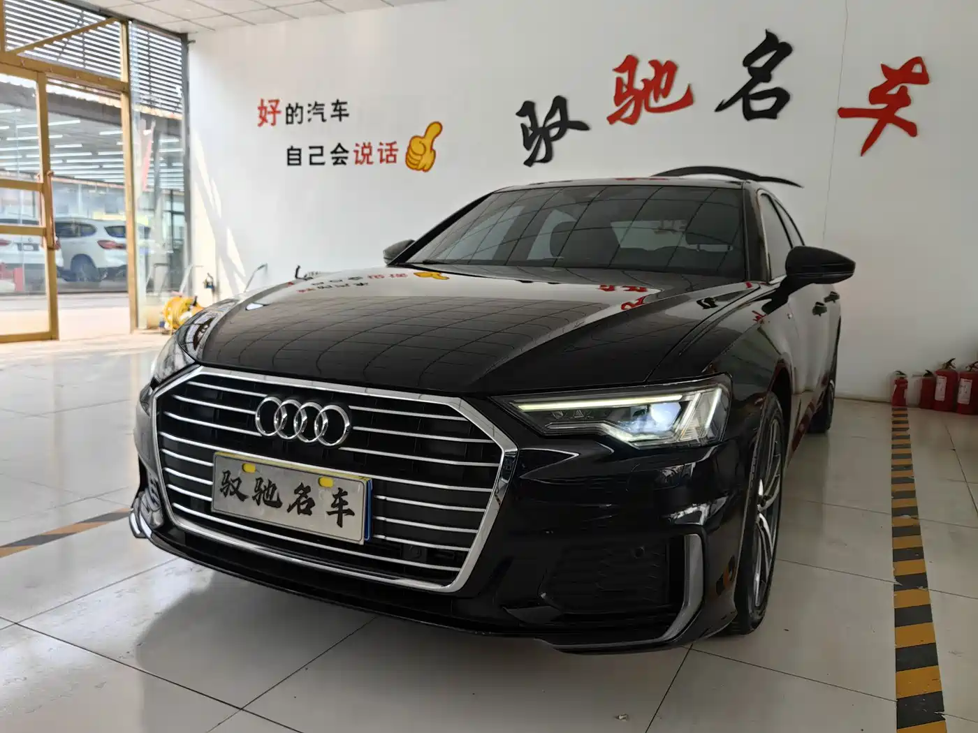 Audi A6L 2021 40 TFSI Luxury Sport фото 2