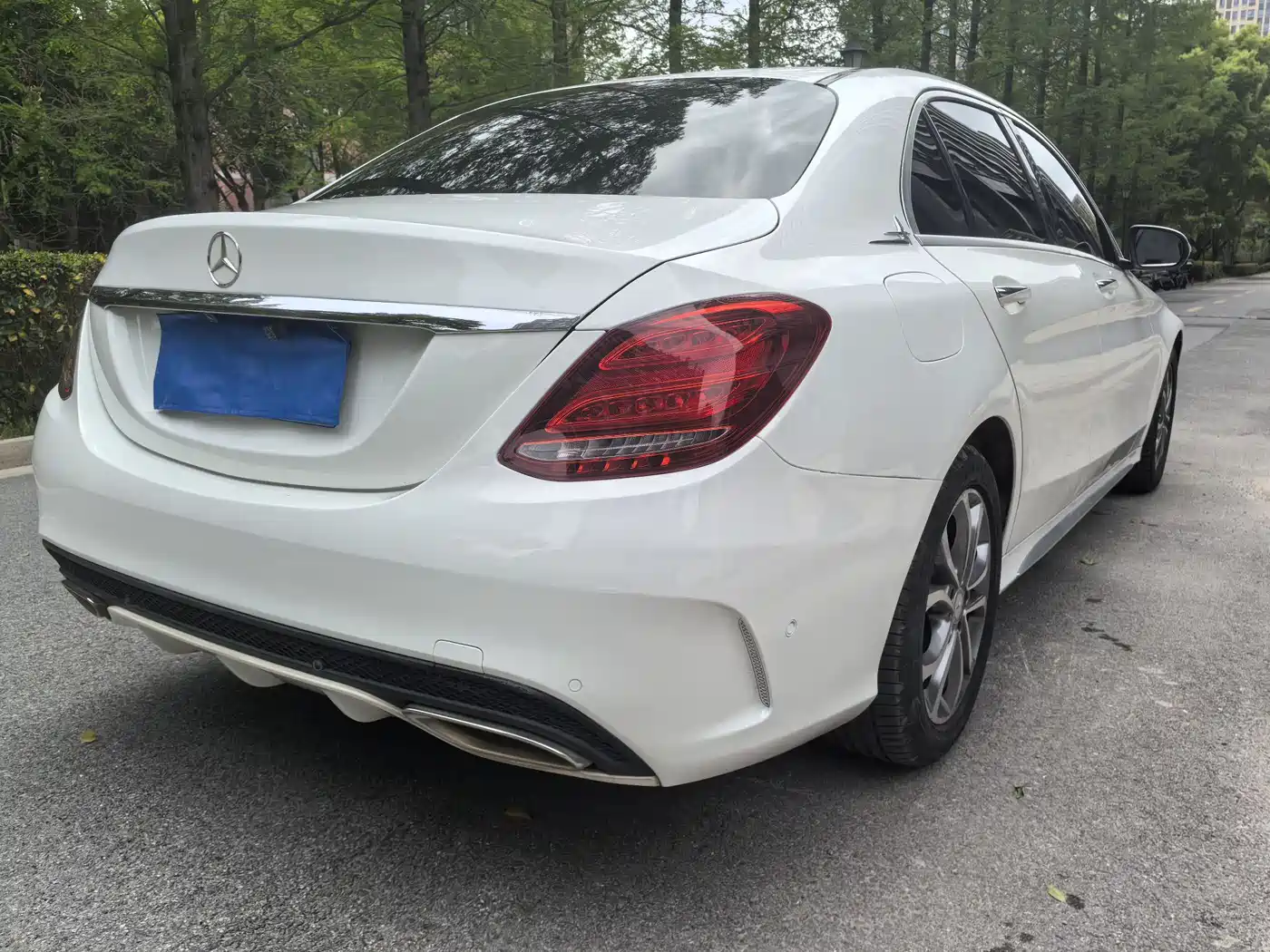 Mercedes-Benz C-Class 2017 Facelift C 180 L Dynamic Sport Edition фото 10