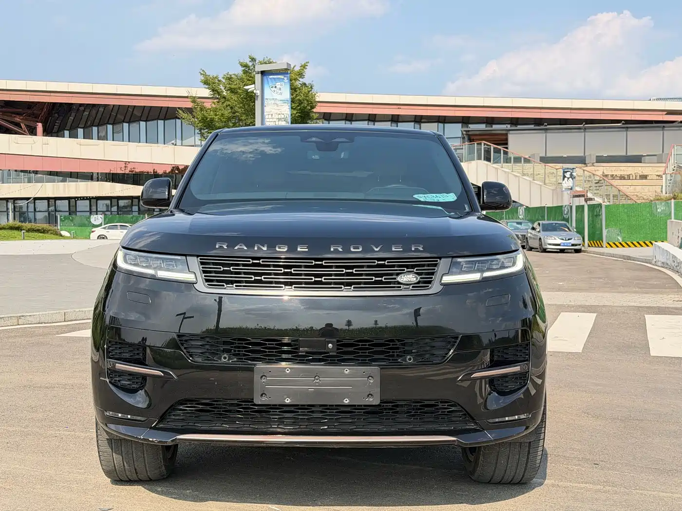 Land Rover Range Rover Sport 2025 2025 400PS Dynamic SE