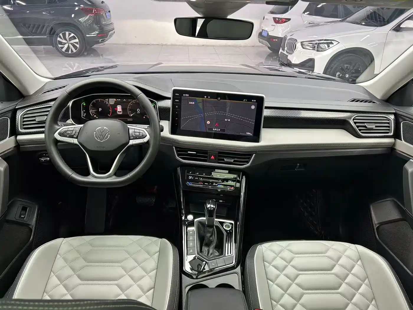 Volkswagen Tayron 2023 280TSI 2WD Luxury Plus Advanced Edition фото 15