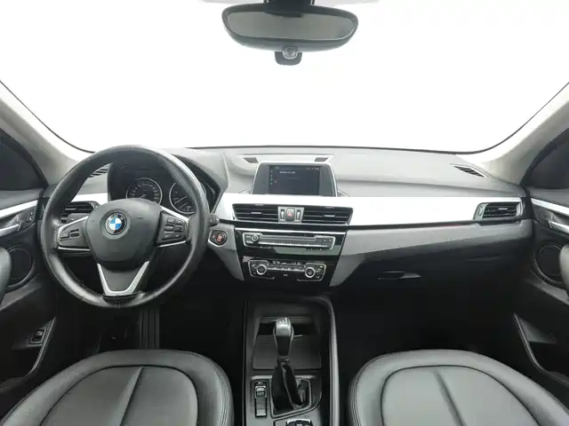 BMW X1 2018 sDrive20Li Leading Model — фото 5