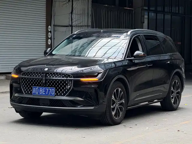 Lincoln Nautilus 2023
