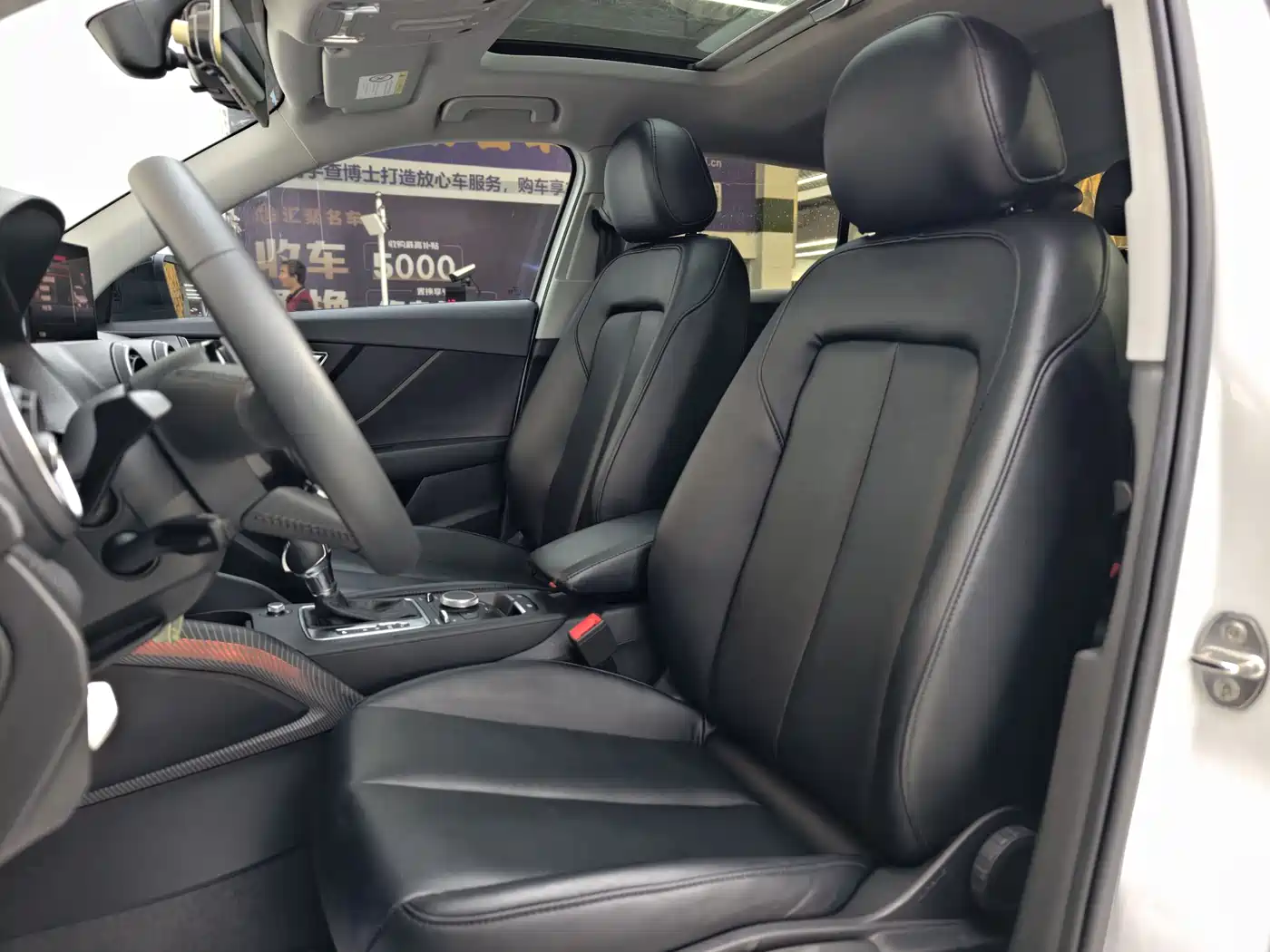 Audi Q2L 2019 2018 35 TFSI Launch Exclusive Edition China VI