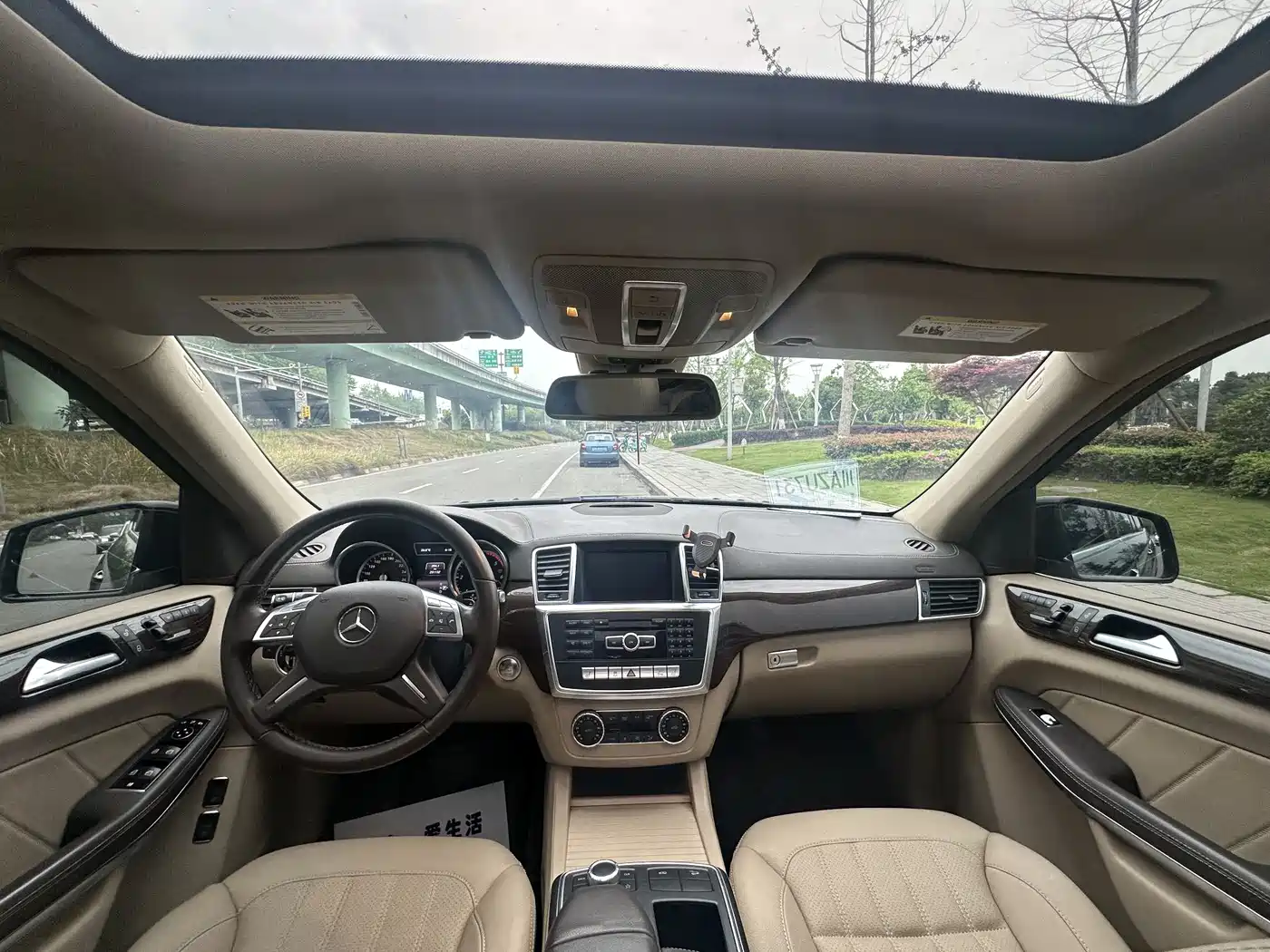 Mercedes-Benz GL-Class фото 8