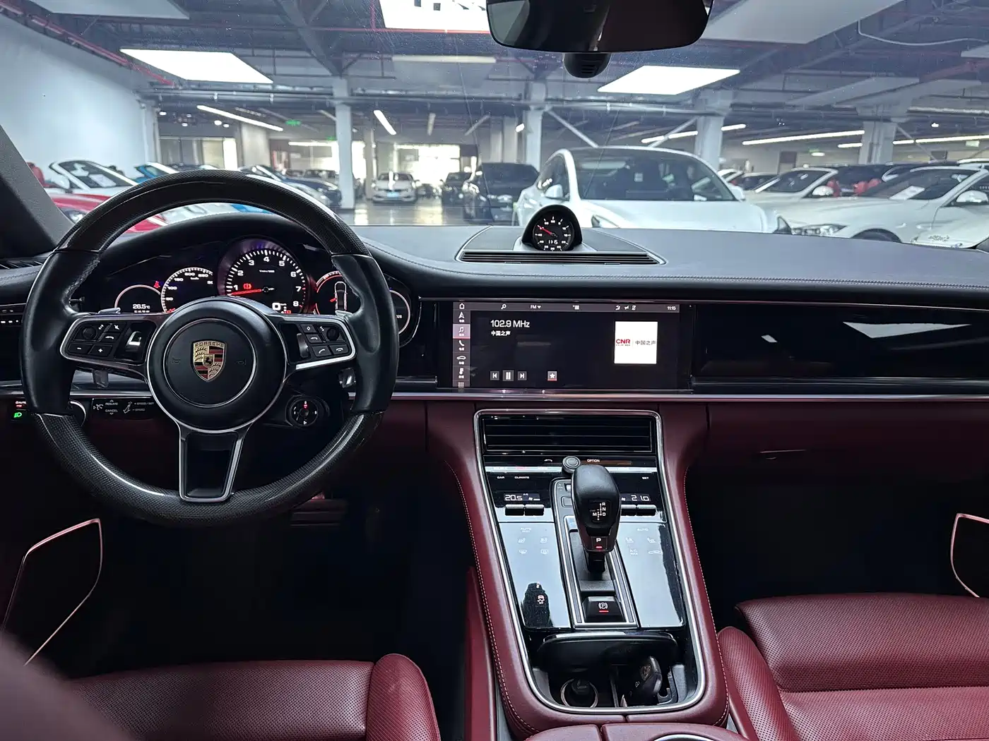 Porsche Panamera 2019 Panamera Executive Long Wheelbase 2.9T фото 5