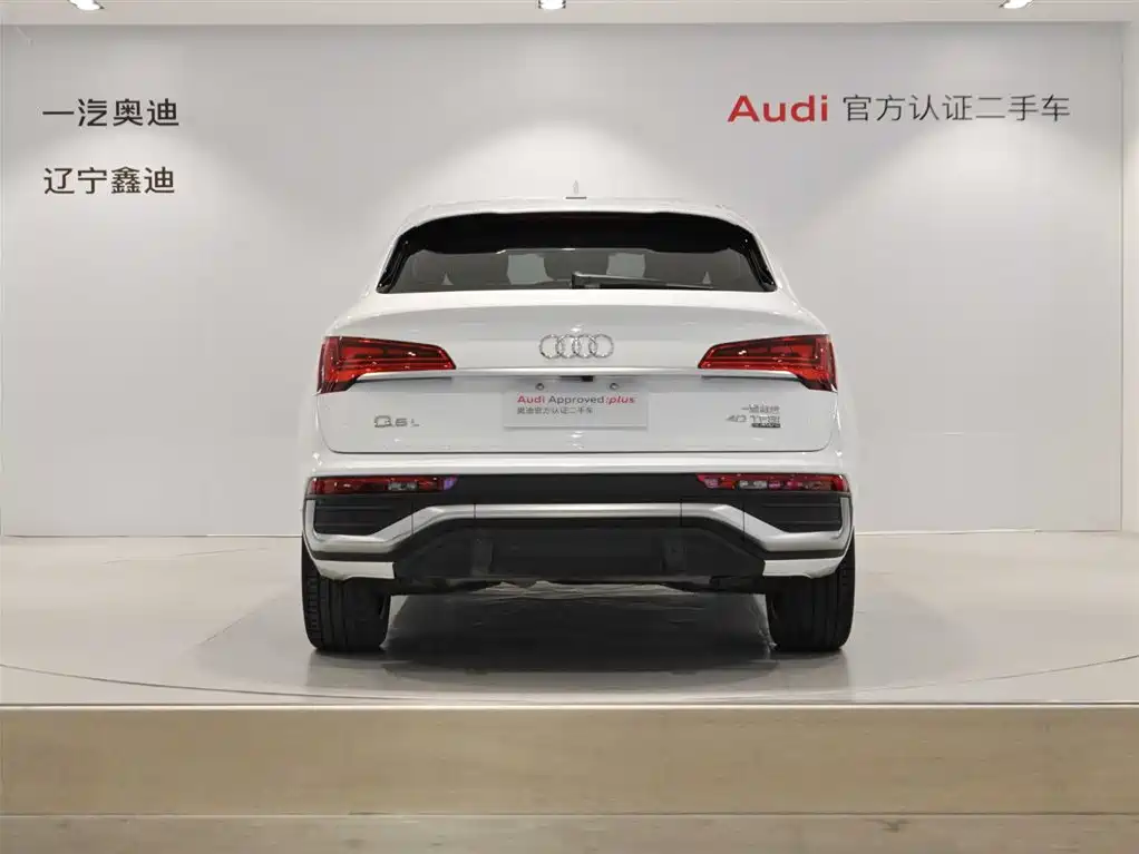 Audi Q5L Sportback 2021 40 TFSI Fashion фото 5
