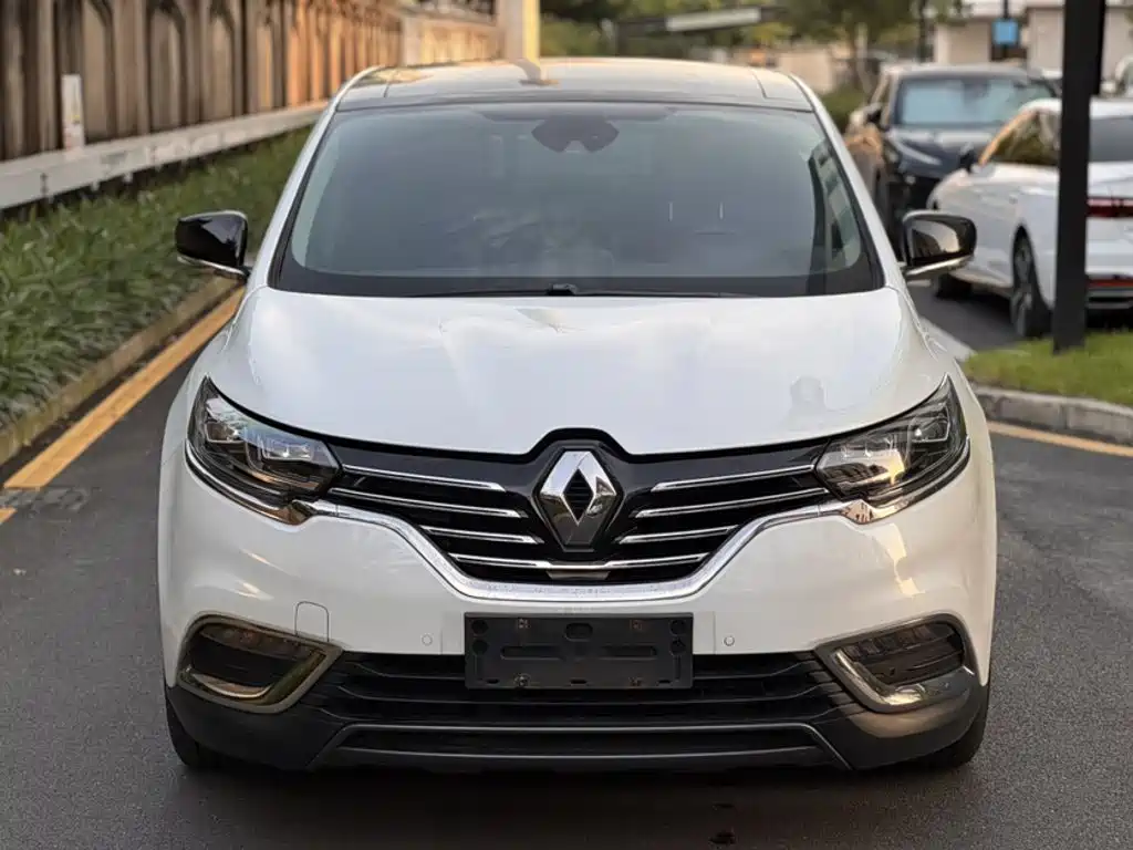 Renault Espace Classic 2019 2018 TCe 300 Adventure
