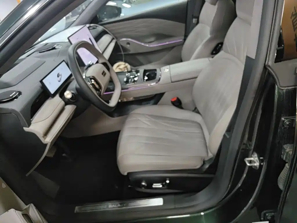 Geely Galaxy Galaxy Xingyao 8 2025 2025 130km EM-P Starship Edition