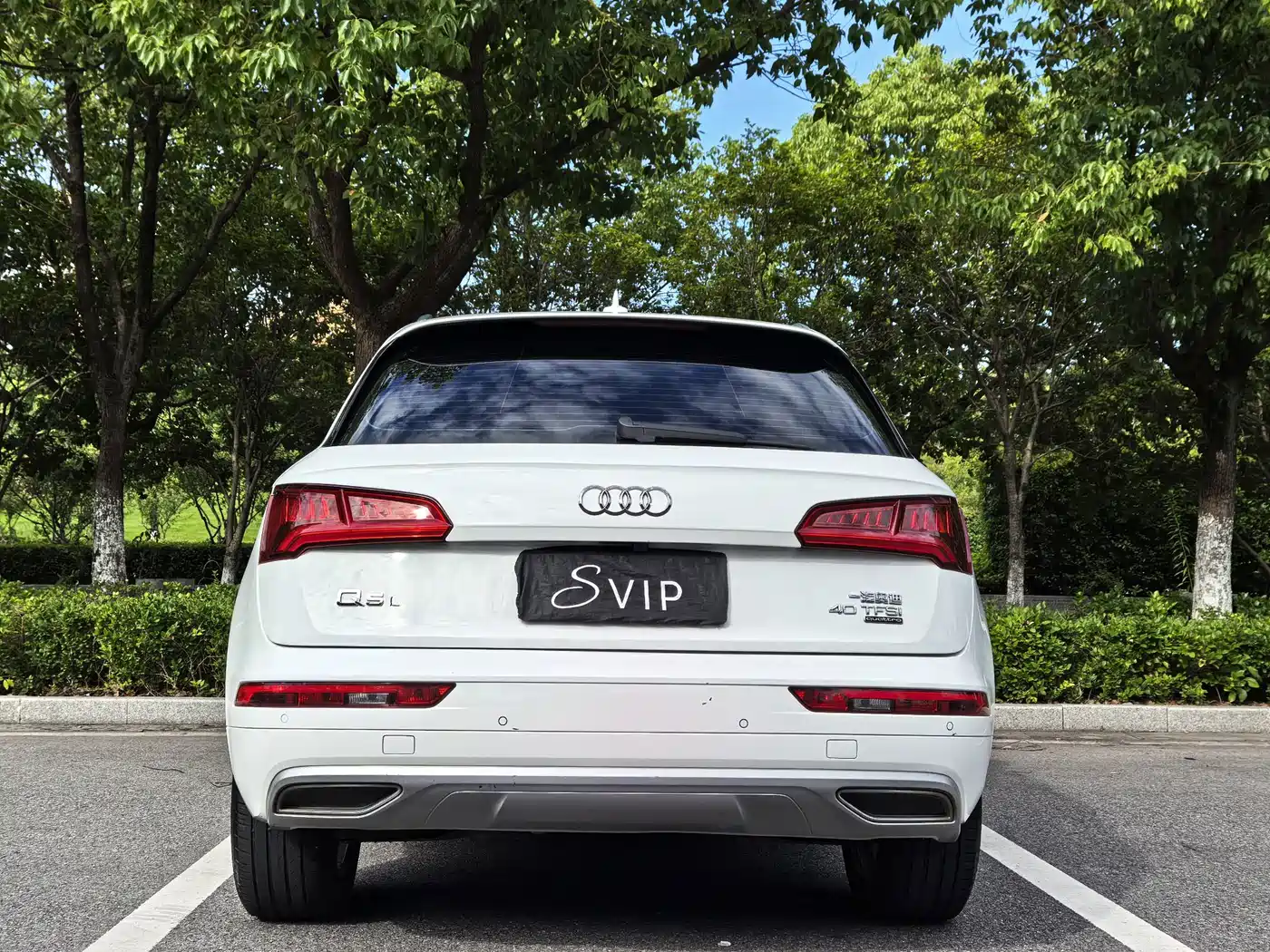 Фото 14 - Audi Q5L