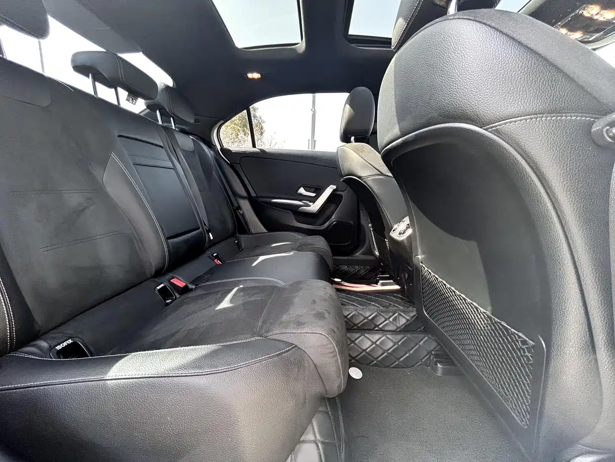 Mercedes-Benz A-Class 2021 A 200 L Sport Sedan Dynamic Type фото 12