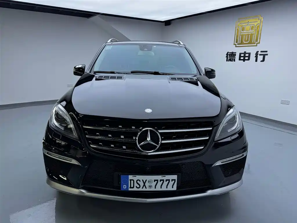 Mercedes-Benz M-Class AMG 2015 AMG ML 63 фото 2