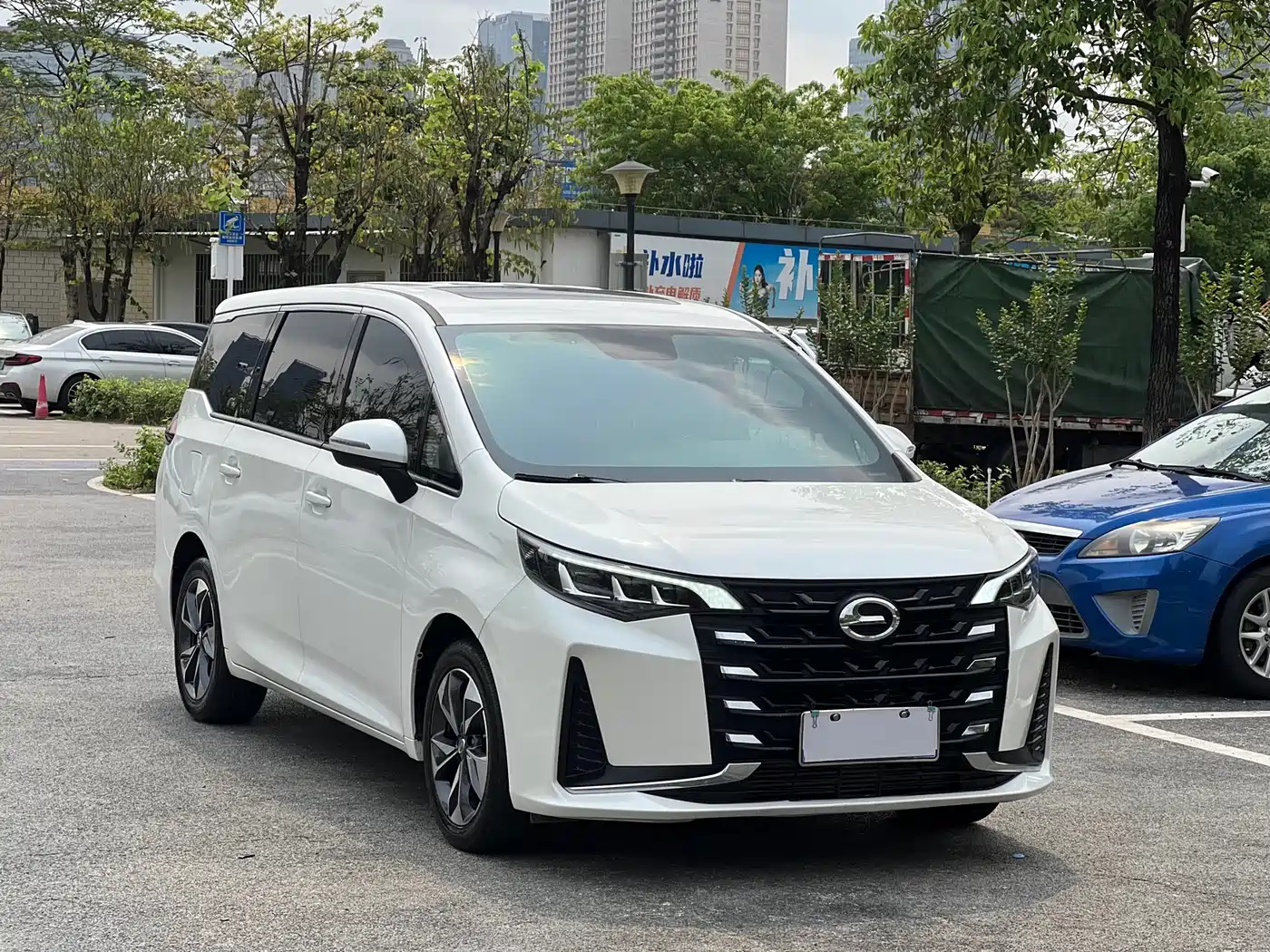 GAC Trumpchi Trumpchi M6 2021 PRO 270T DCT Luxury Edition фото 3