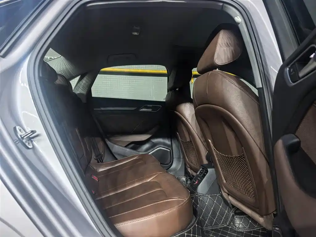 Audi A3 2014 Limousine 35 TFSI Auto Luxury фото 10