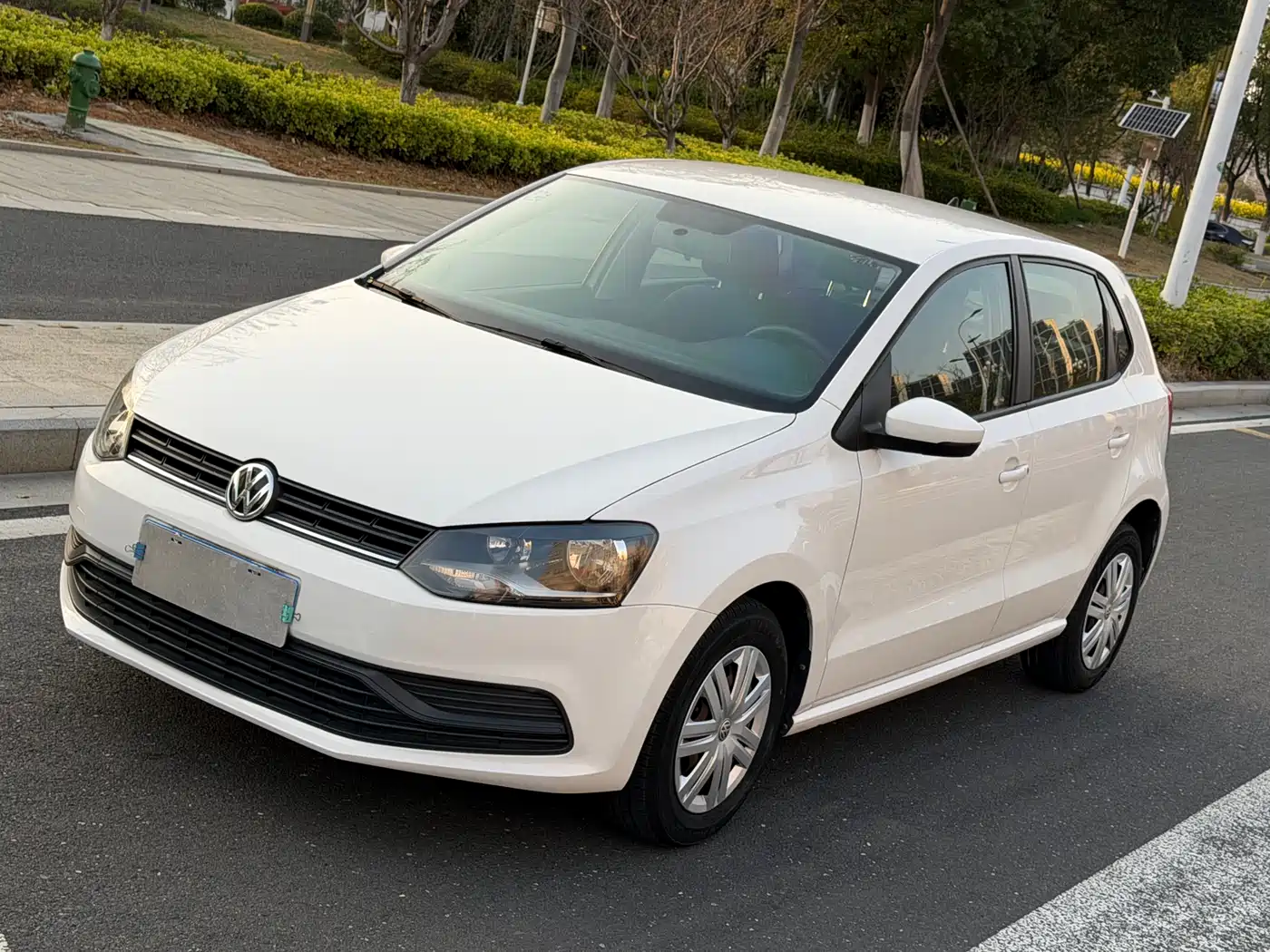 Volkswagen Polo 2016 1.4L Automatic Trend