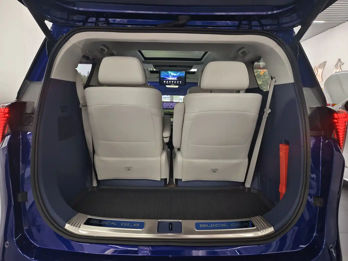 Buick GL8 New Energy 2024 2024 Land Honor Luxury Edition 6-Seater