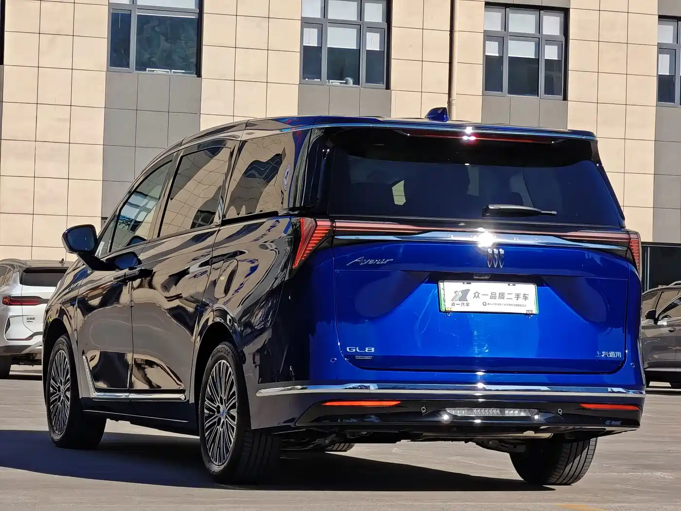 Buick GL8 New Energy 2024 2024 Land Honor Luxury Edition 6-Seater