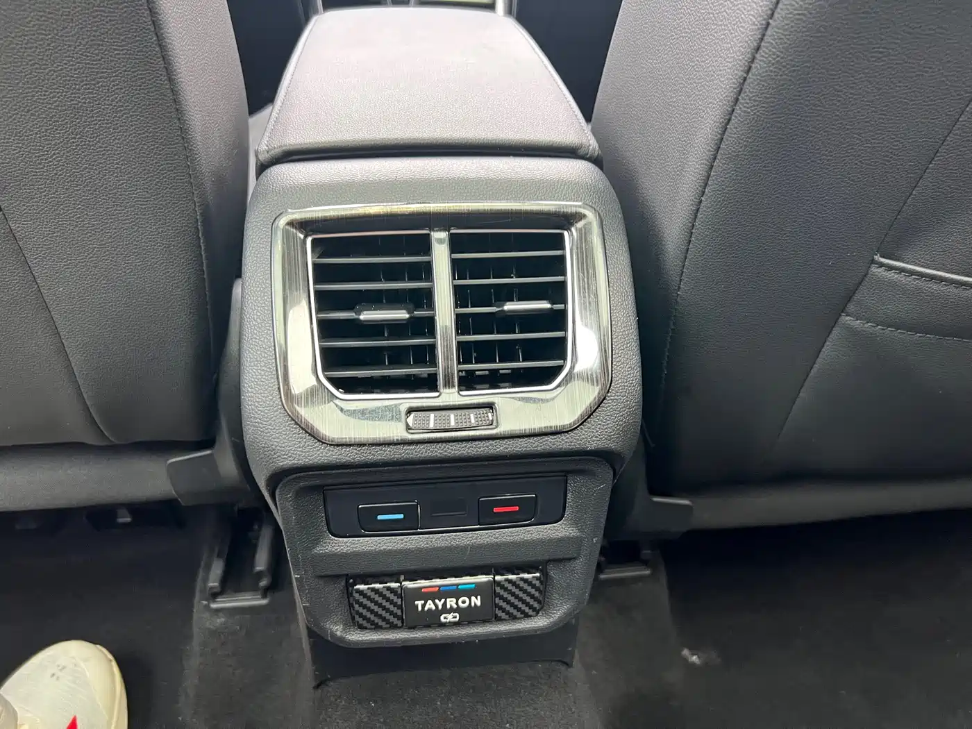 Фото 9 - Volkswagen Tayron