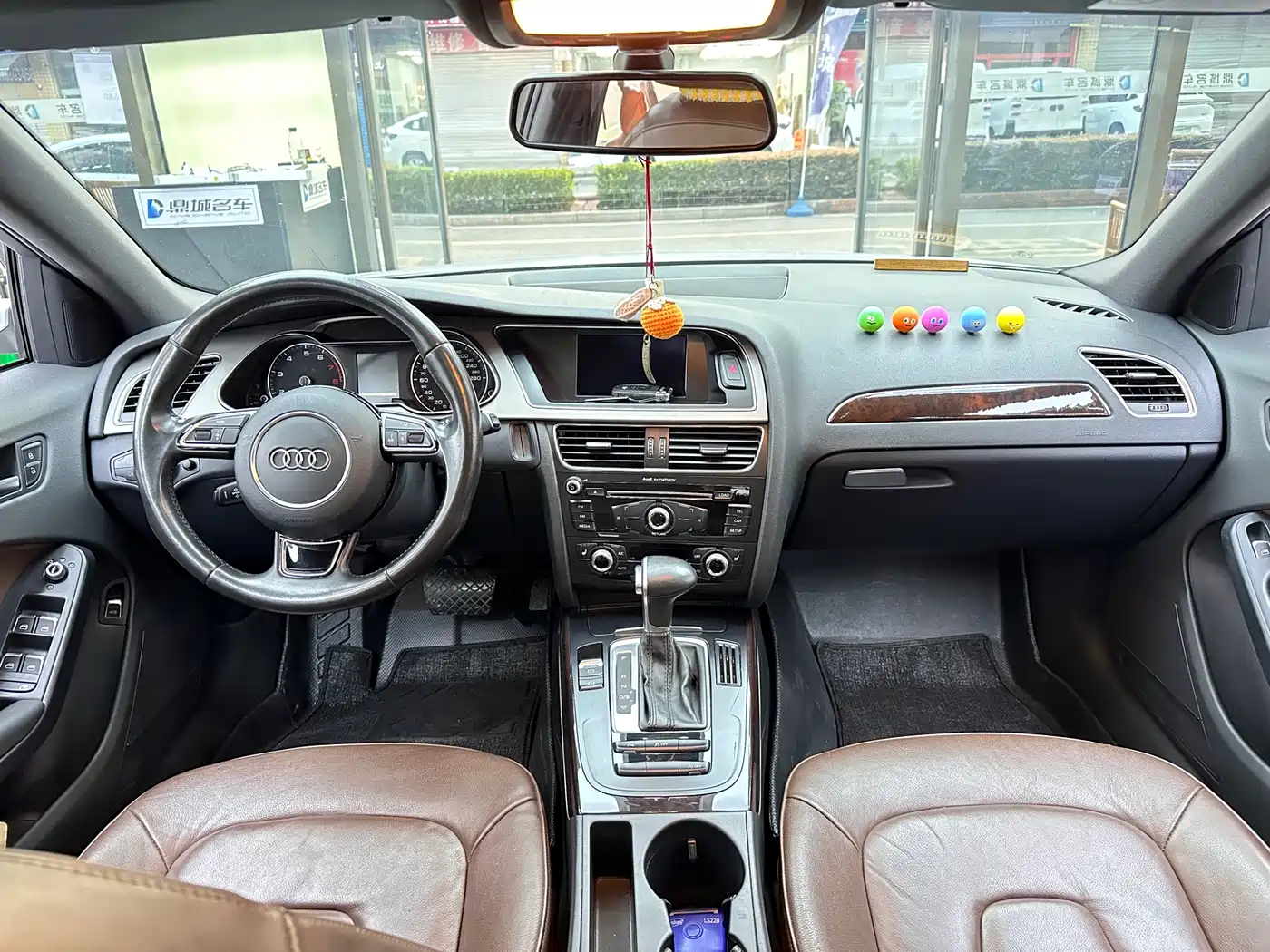 Audi A4L 2015 35 TFSI Auto Comfort фото 5