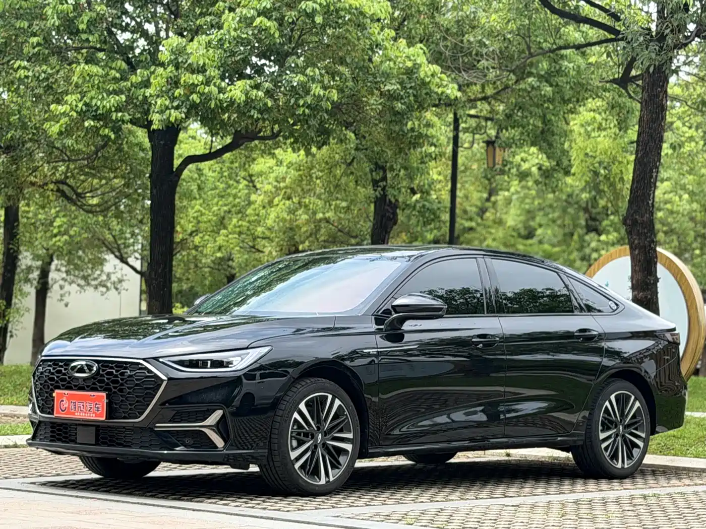 Chery Arrizo 8 PRO 2025 Pro 2.0T Luxury