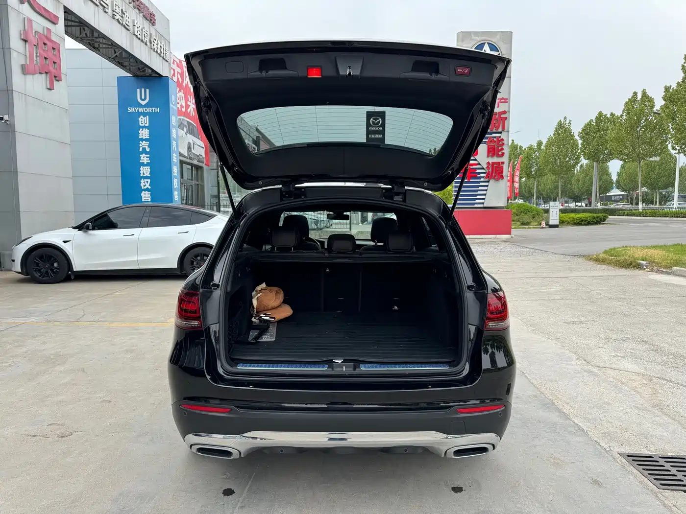 Mercedes-Benz GLC 2020 Facelift GLC 260 L 4MATIC Dynamic фото 13
