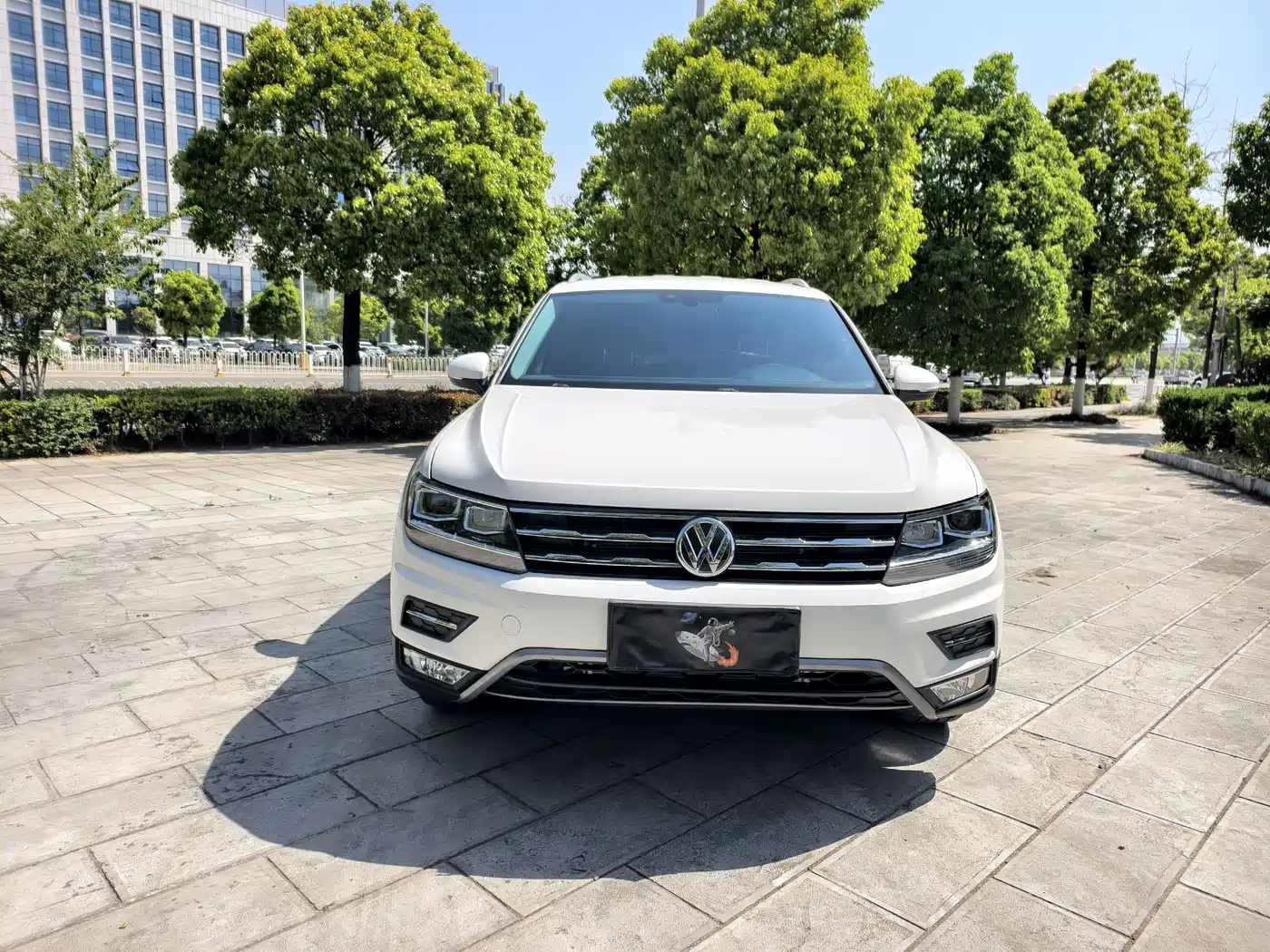 Volkswagen Tiguan L 2017 330TSI Automatic 2WD Comfort Edition фото 2
