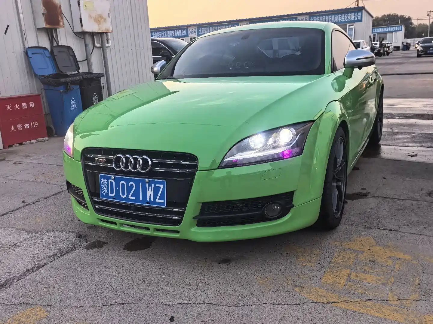 Фото 1 - Audi TT