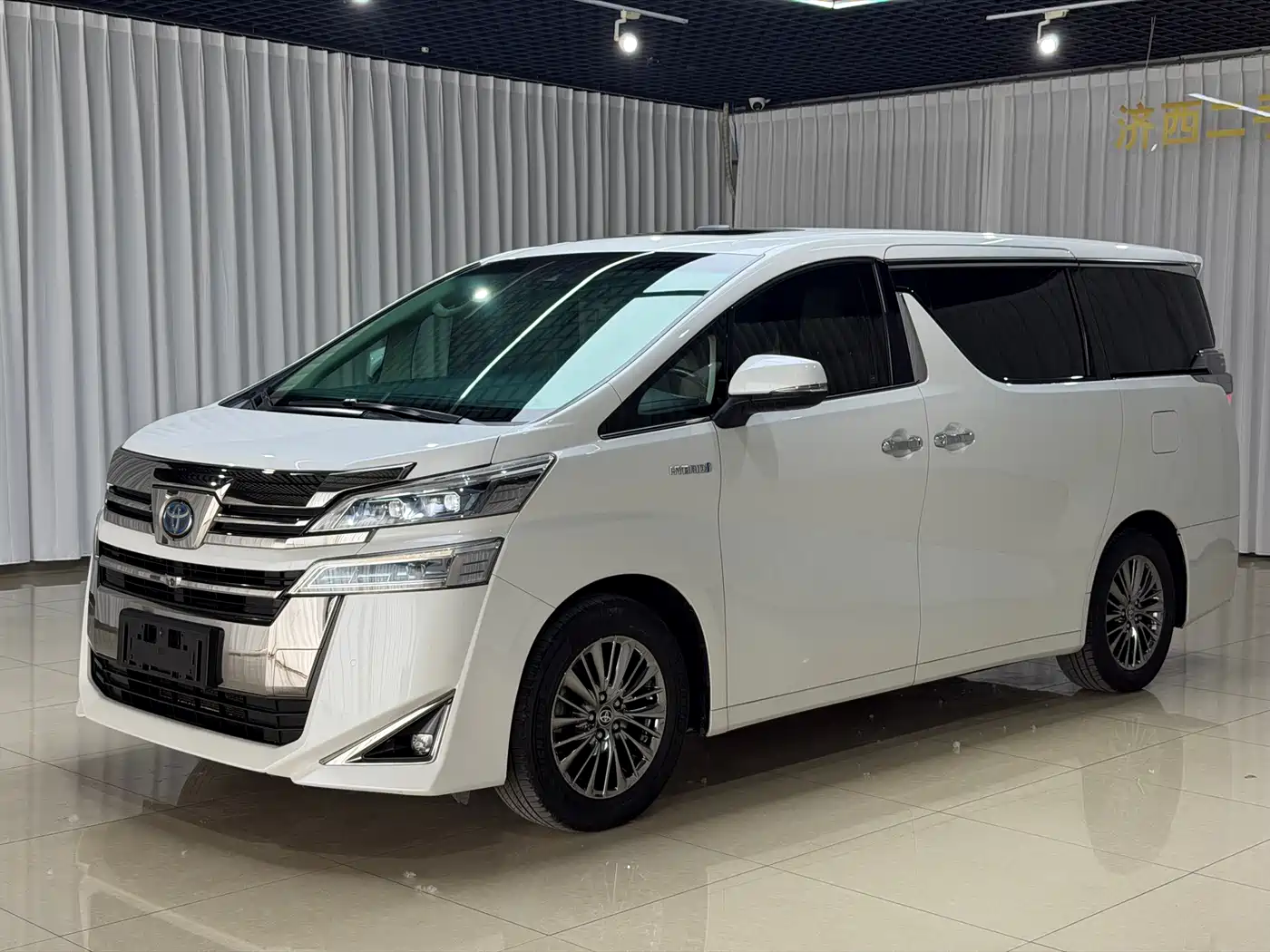Toyota Vellfire 2019 Hybrid 2.5L HV Premium Edition