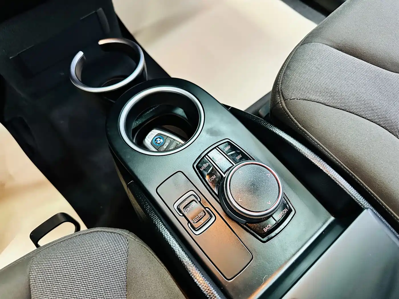Фото 52 - BMW i3 (Import)