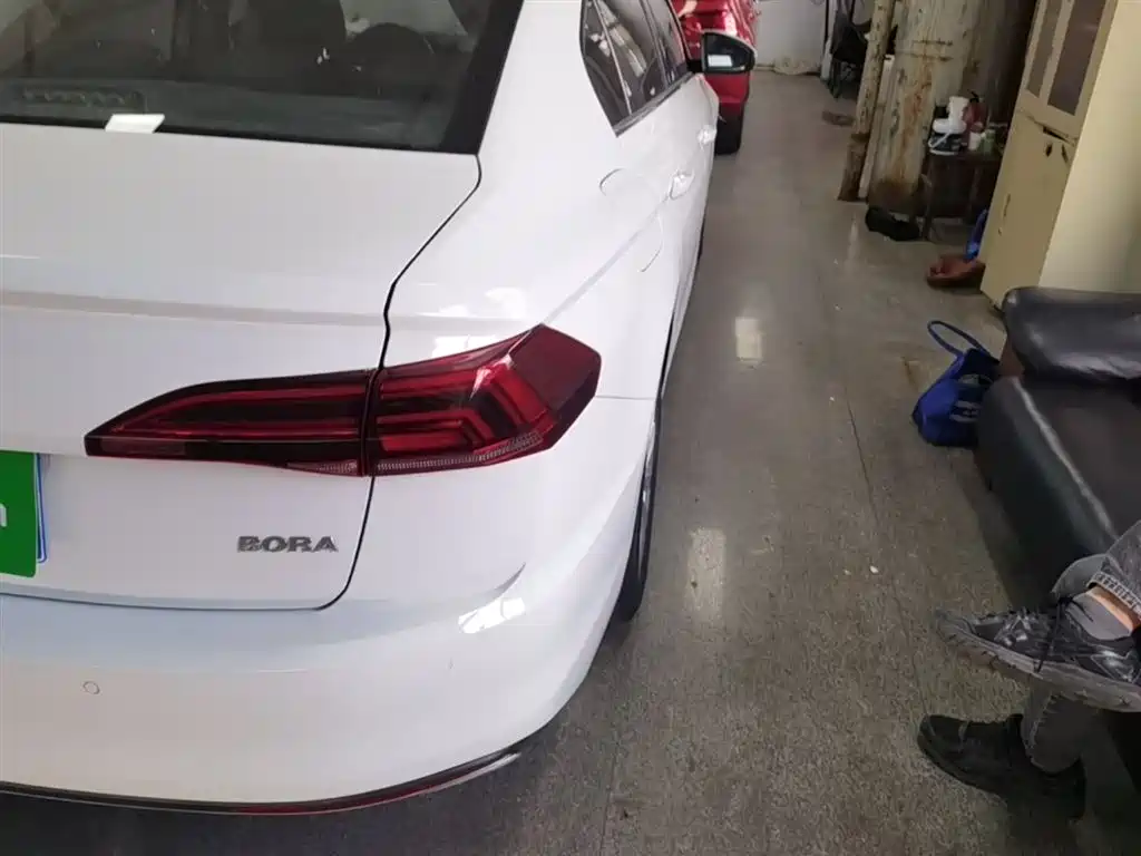 Volkswagen Bora 2019 Facelift 1.5L Automatic Comfort China VI фото 8