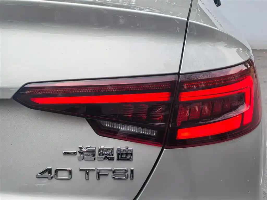 Audi A4L 2018 30th Anniversary 40 TFSI Progressive фото 17