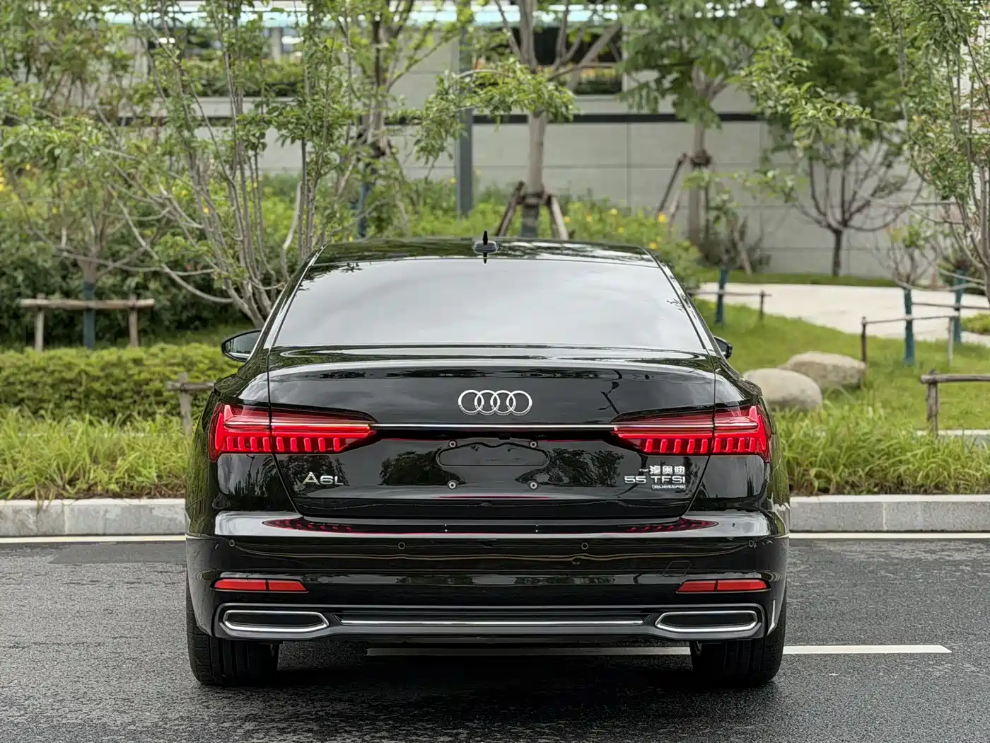 Фото 10 - Audi A6L