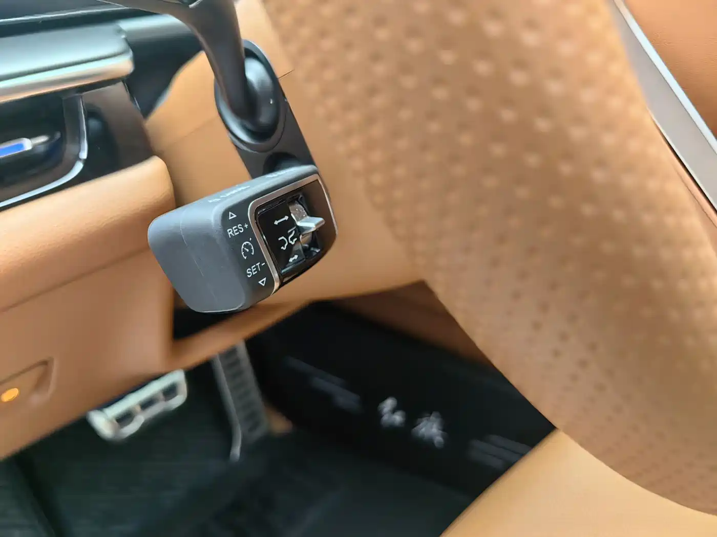 Hongqi H9 2025 2.0T 2WD Qichang Luxury Business Edition 5-seater фото 25
